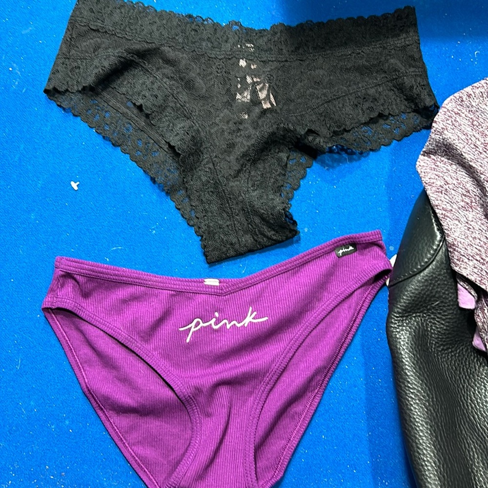 New with tags pink cheeky underwater